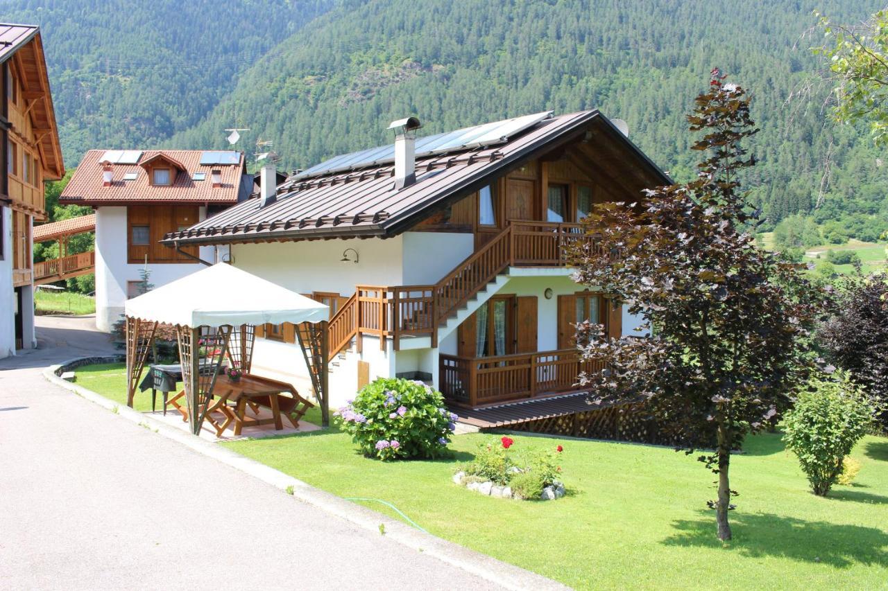 Villetta Val Di Sole คอมเมซซาดูรา ภายนอก รูปภาพ